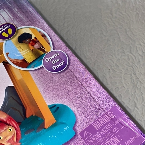 Jakks Pacific Disney Encanto Antonio Tree House Playset - Picture 8 of 8